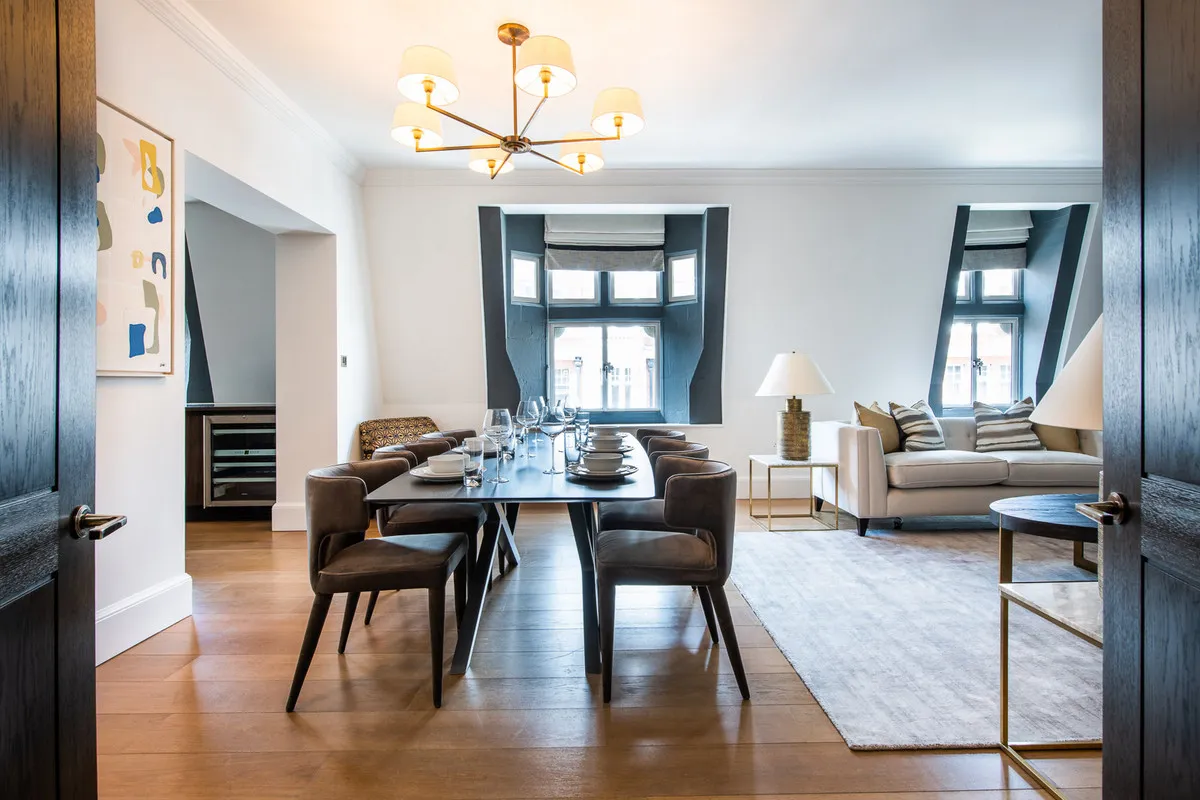 Flat Duke Street in City of Westminster