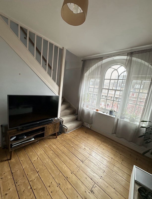 Room Albion Avenue in Greater London