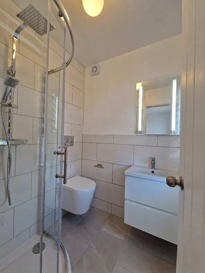Room Woolmer Gardens in Greater London