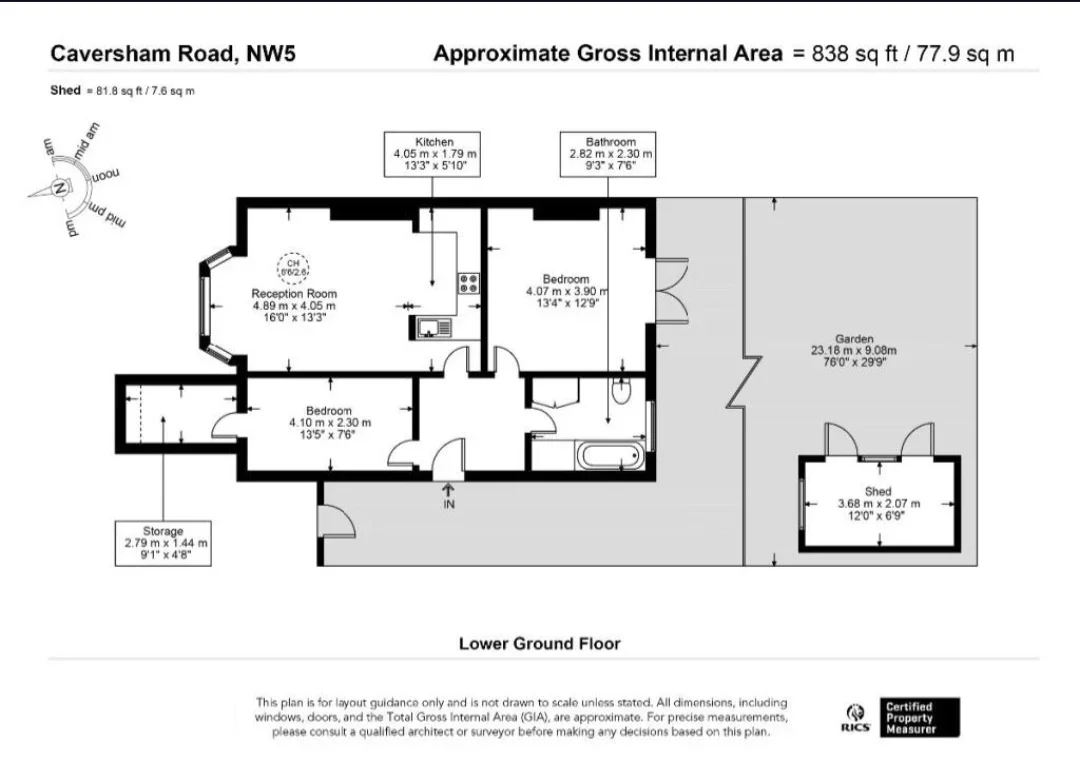 Flat Caversham Road in Greater London