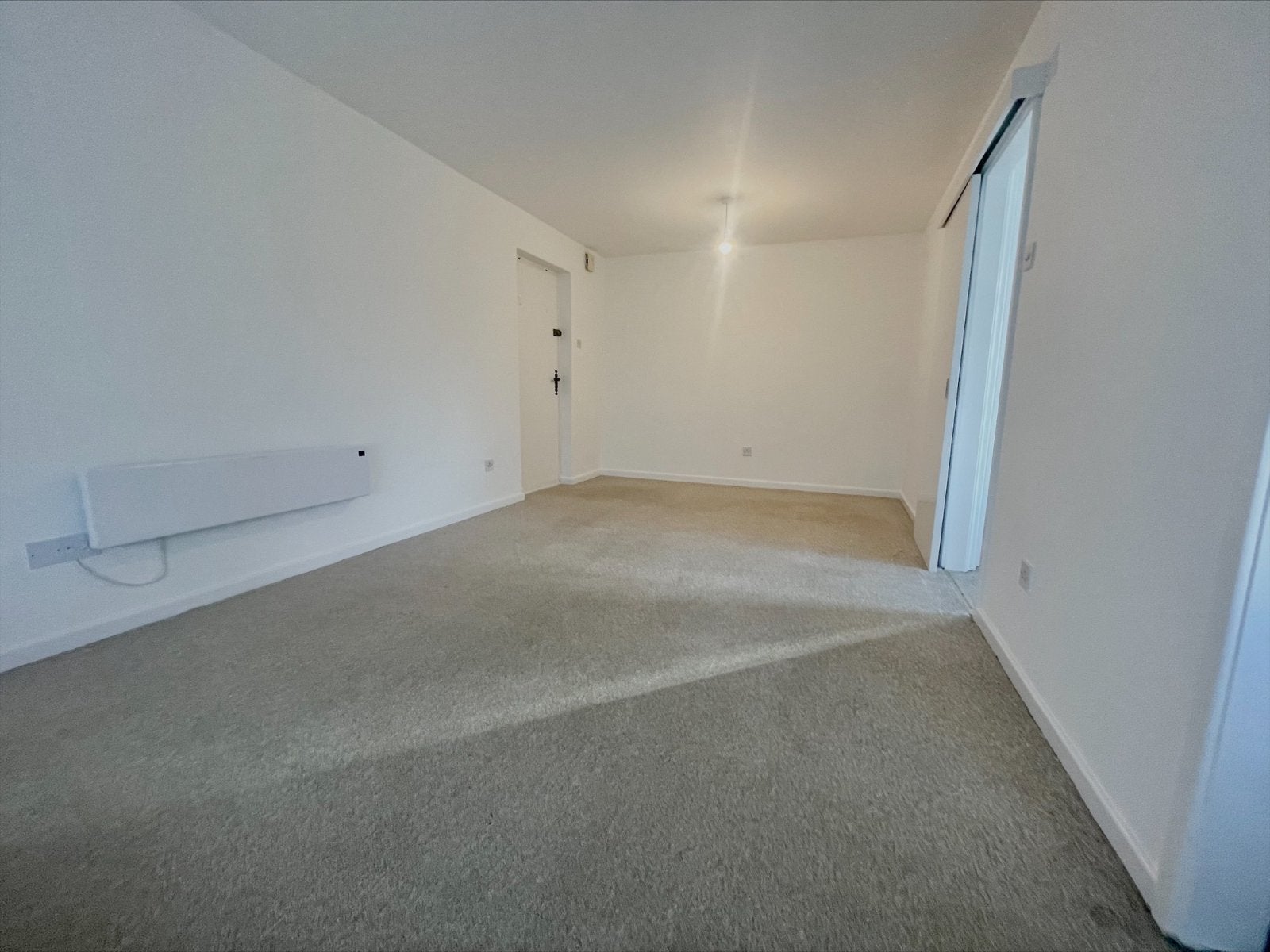 Flat Vesper Walk in Leeds