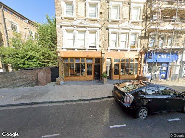 House Richmond Way in Greater London