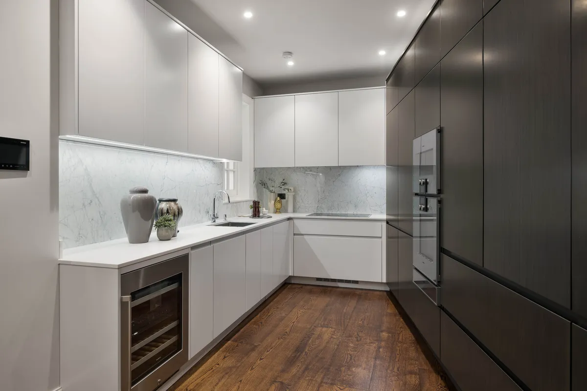 Flat Charles Street in City of Westminster