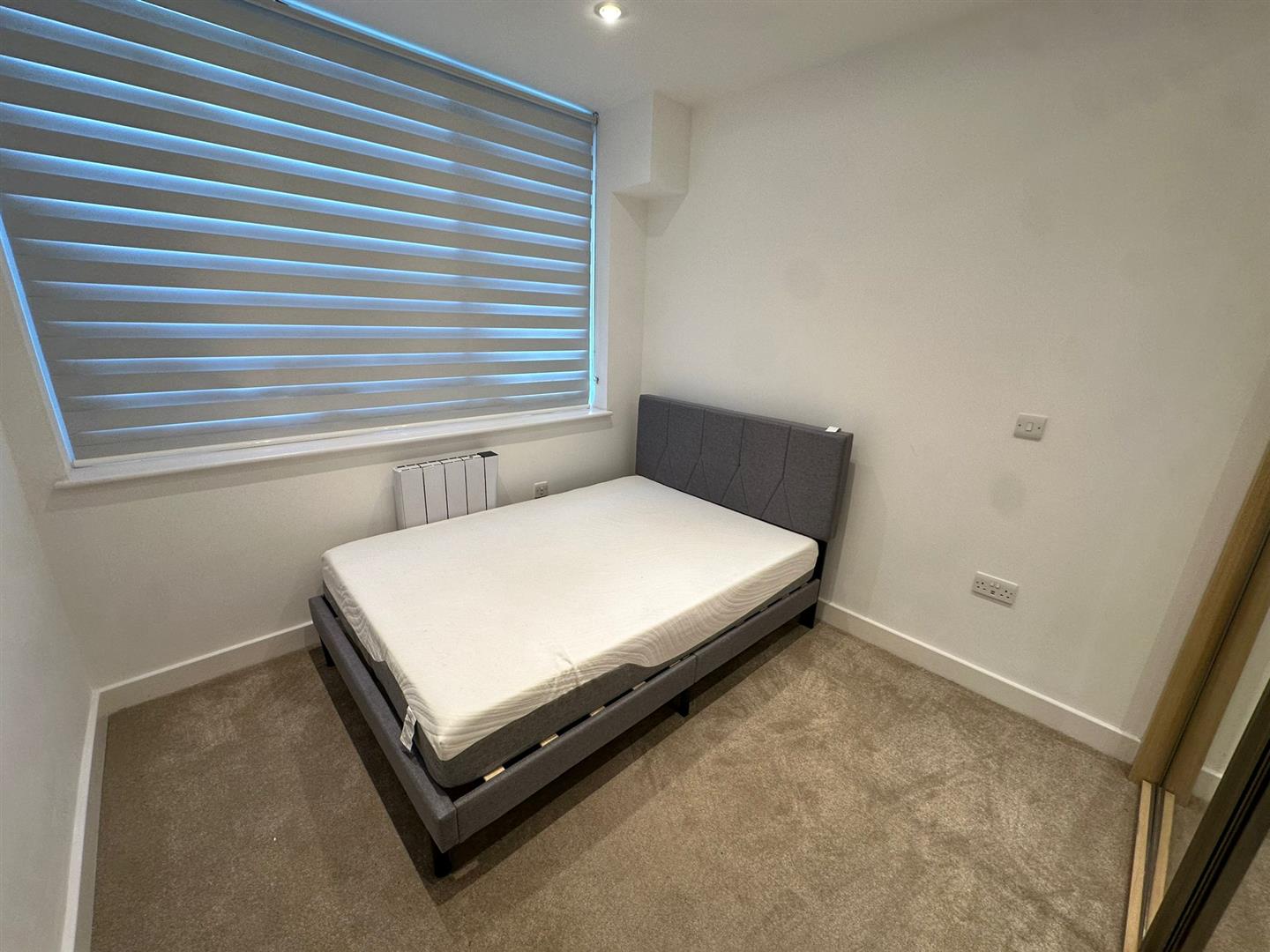 Flat Nobel Drive in Greater London