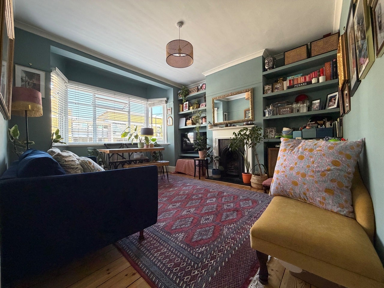 Flat Stockwell Park Walk in Greater London