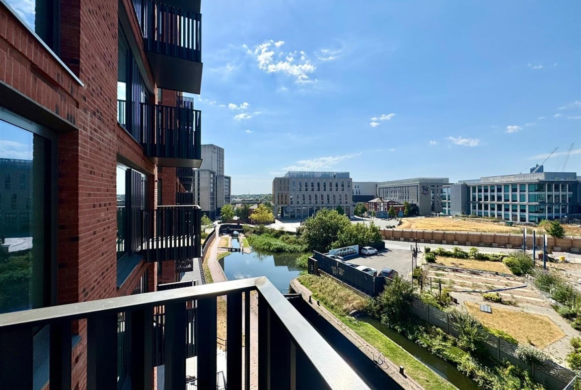 Flat Pitt Street in Birmingham