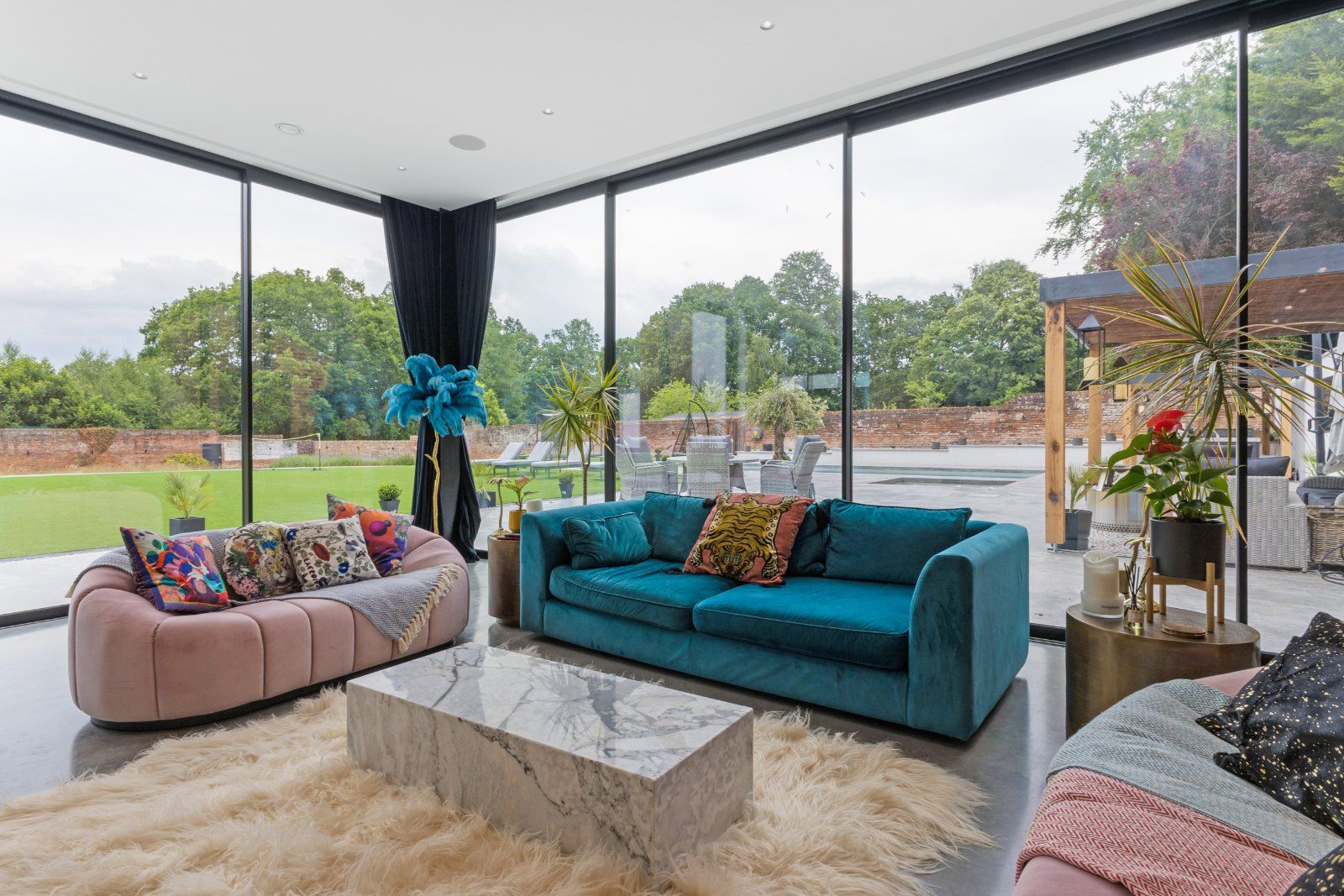 House London Road in Surrey Heath