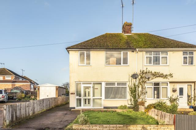 House Pinhill Road in Cherwell District