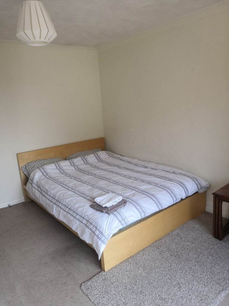 Flat Leyden Court in Glasgow