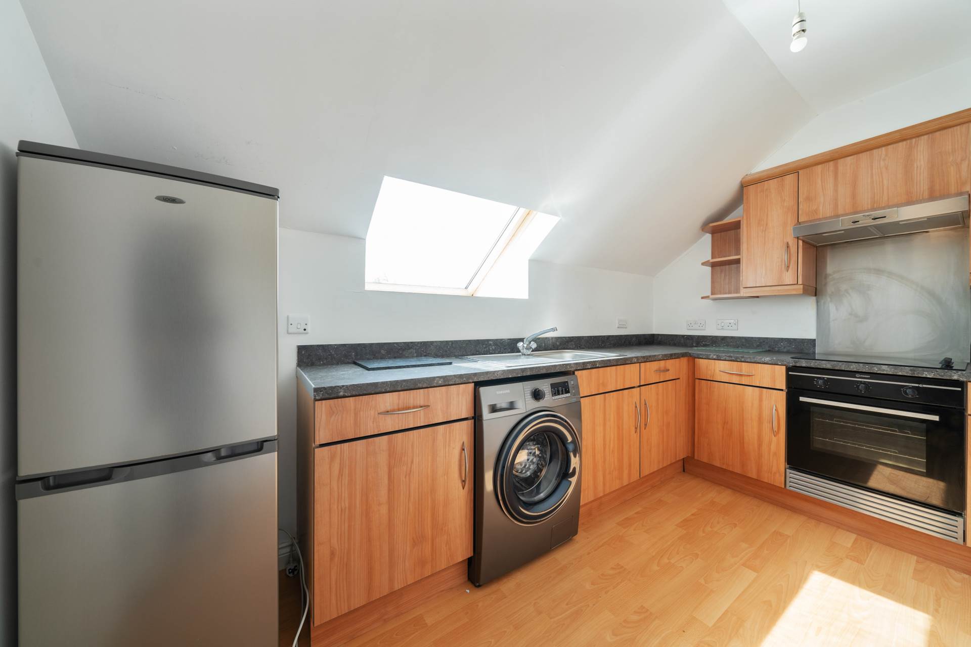 Flat Barclay Avenue in Elderslie