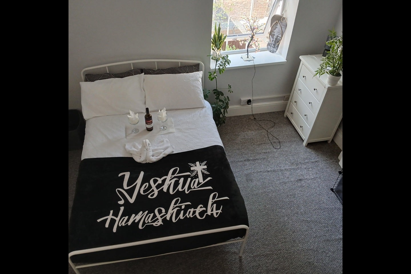 Room Summerfield Crescent in Birmingham