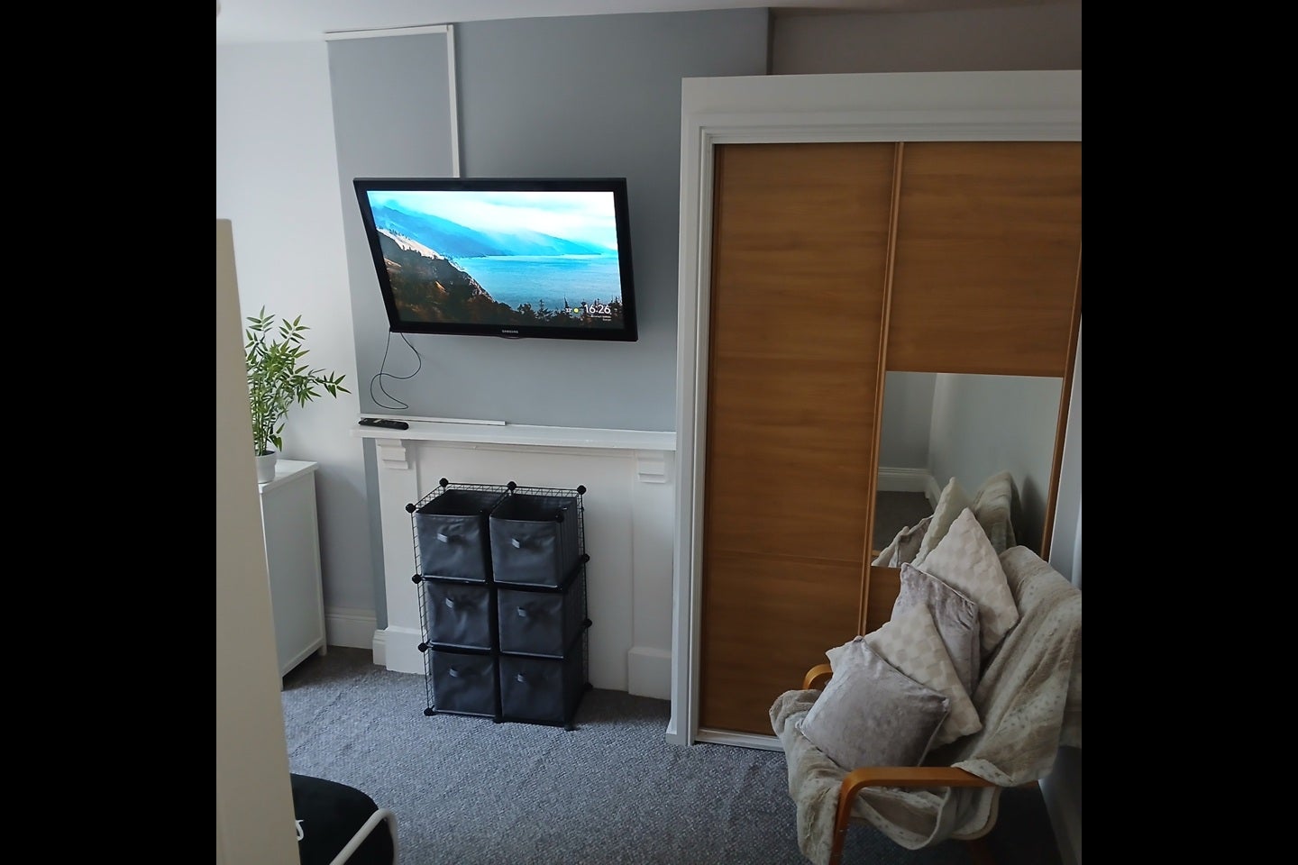 Room Summerfield Crescent in Birmingham