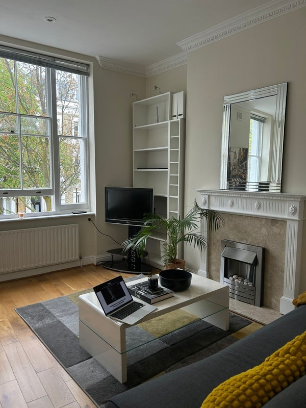 Room Kempsford Gardens in Greater London