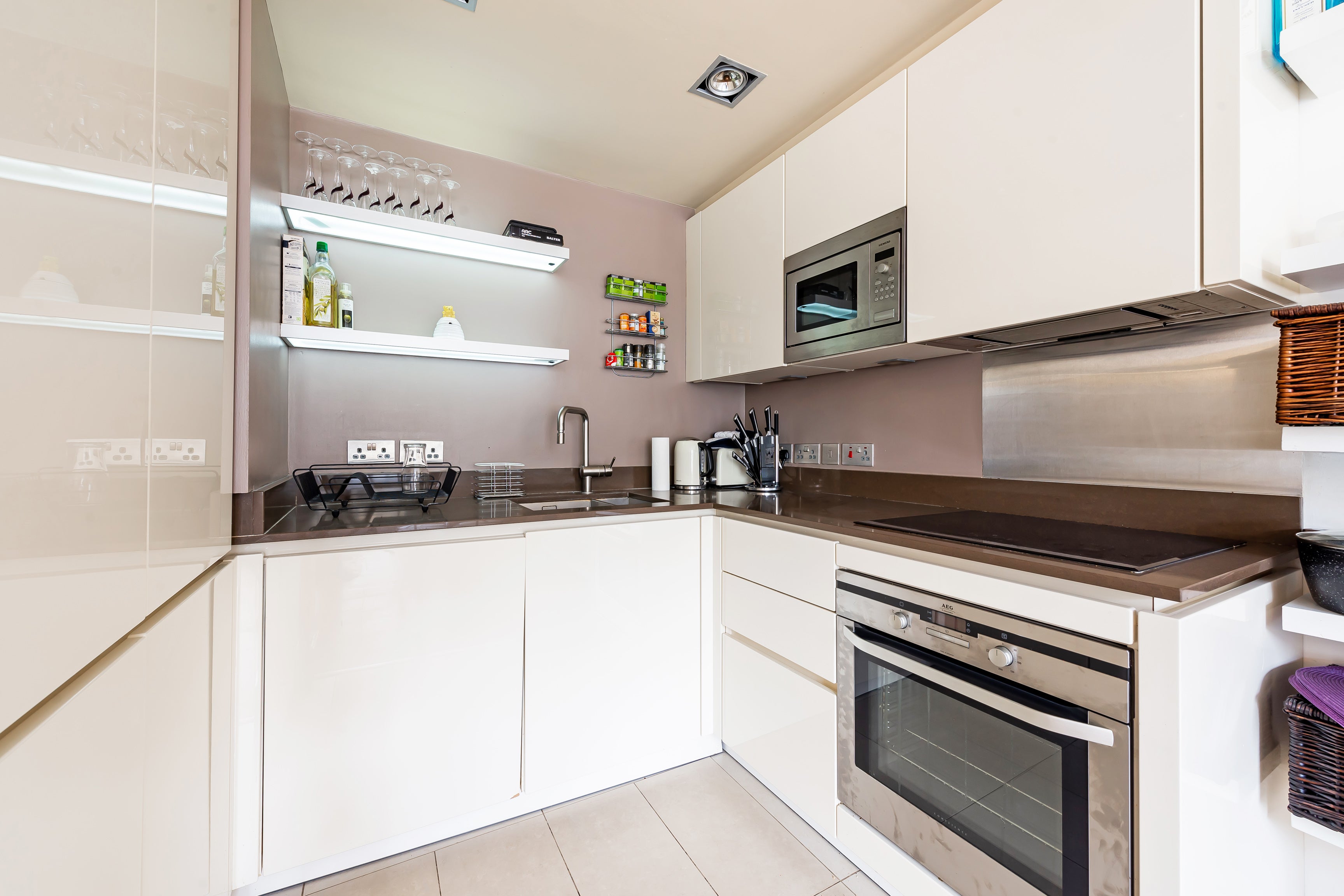 Flat Charles Lane in City of Westminster