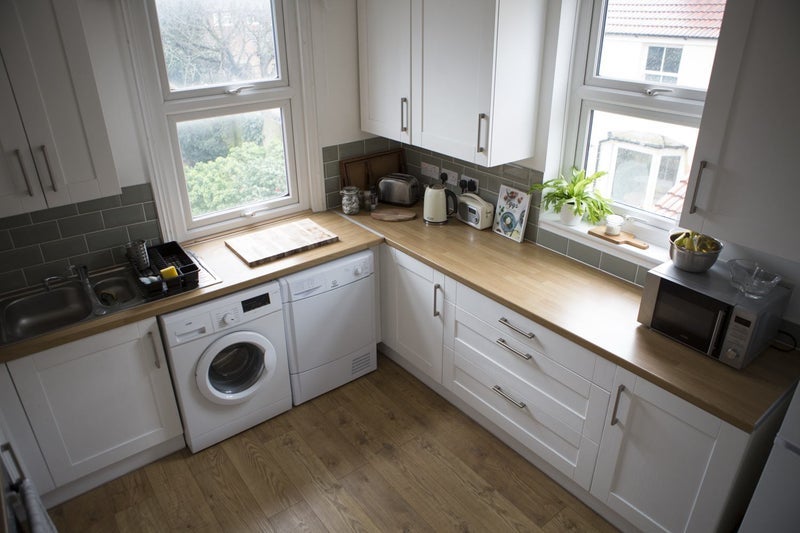 Room Merchland Road in Greater London