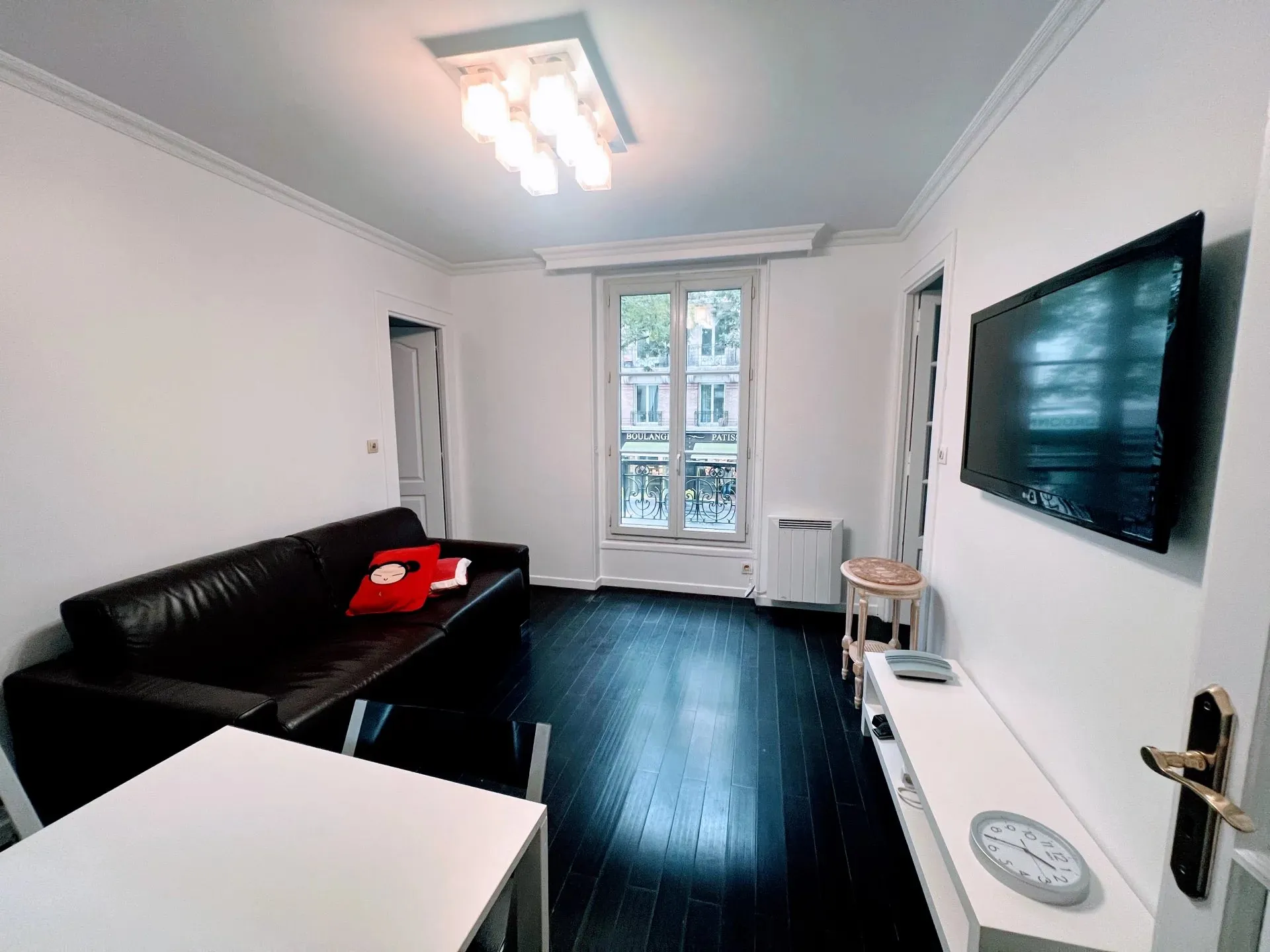Flat Rue Saint-Denis in Paris