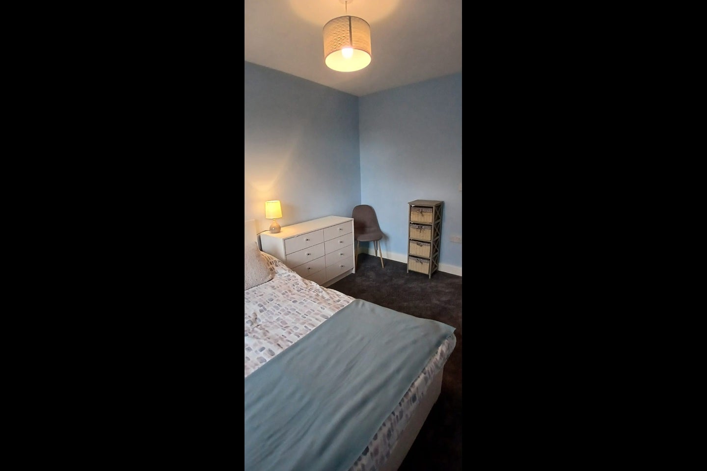 Flat Adenmore Road in Greater London