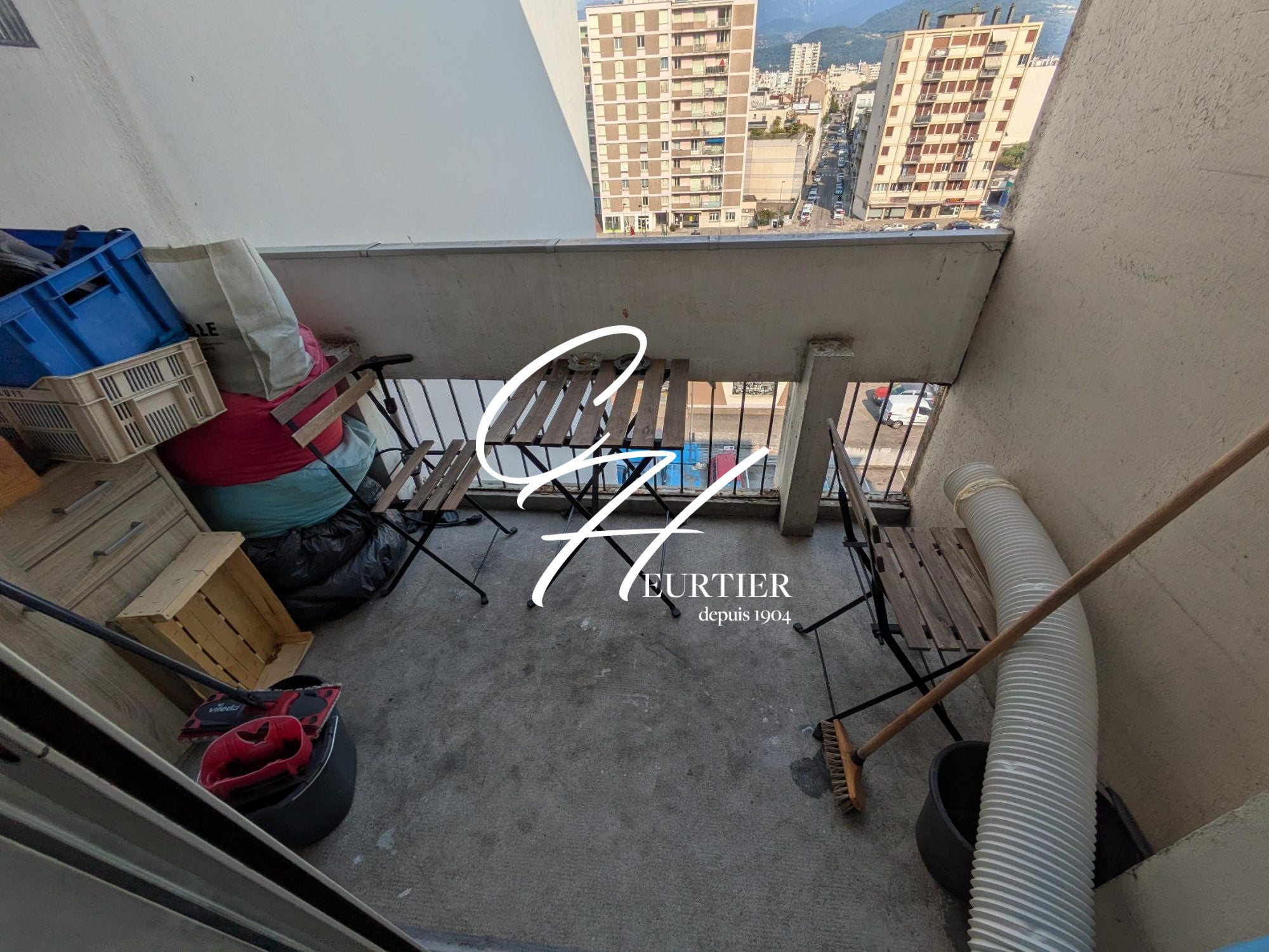 Flat Rue Anatole France in Grenoble
