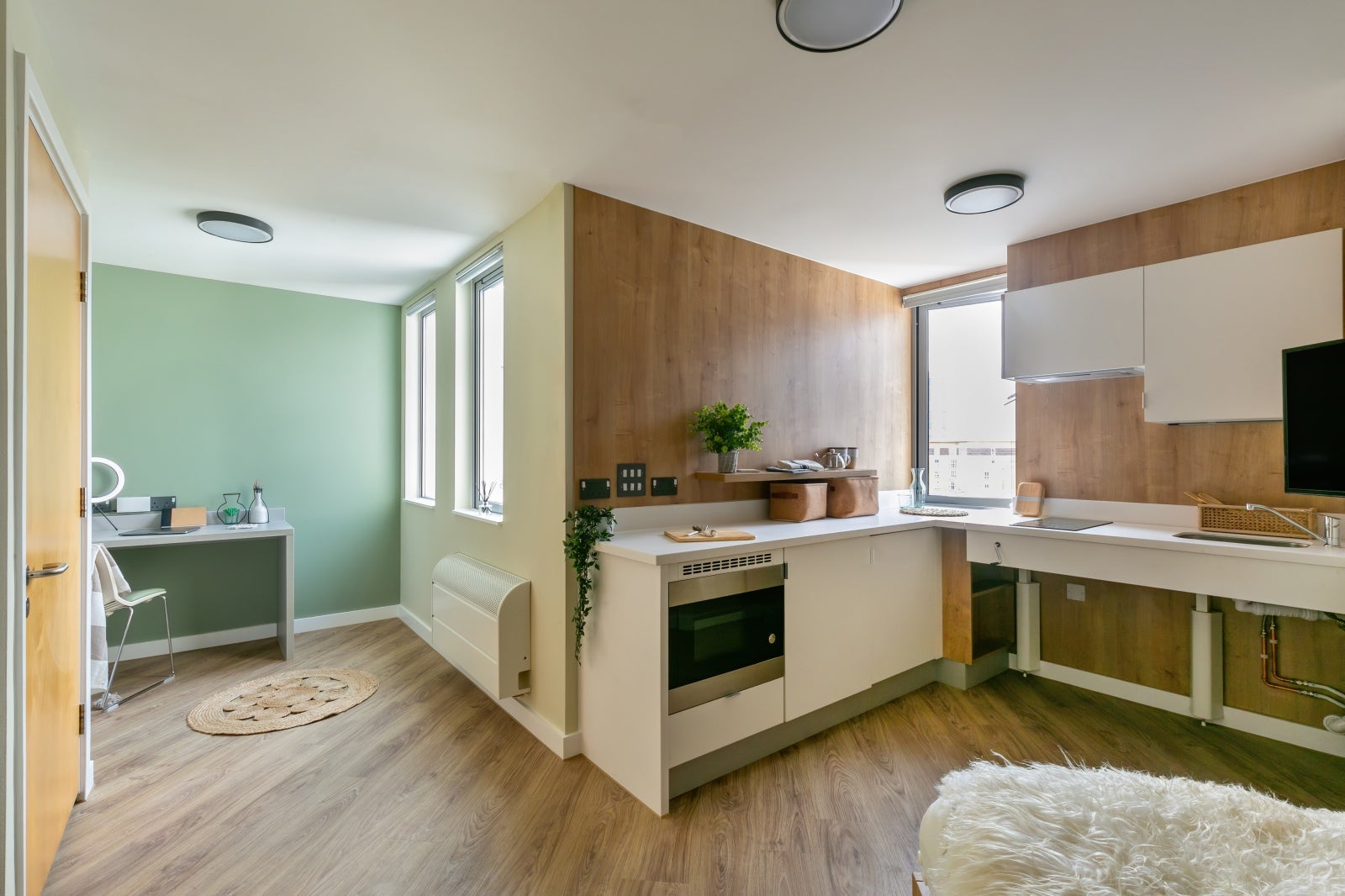 Room Fieldgate Street in Greater London