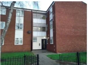 Flat Lister Drive in Liverpool