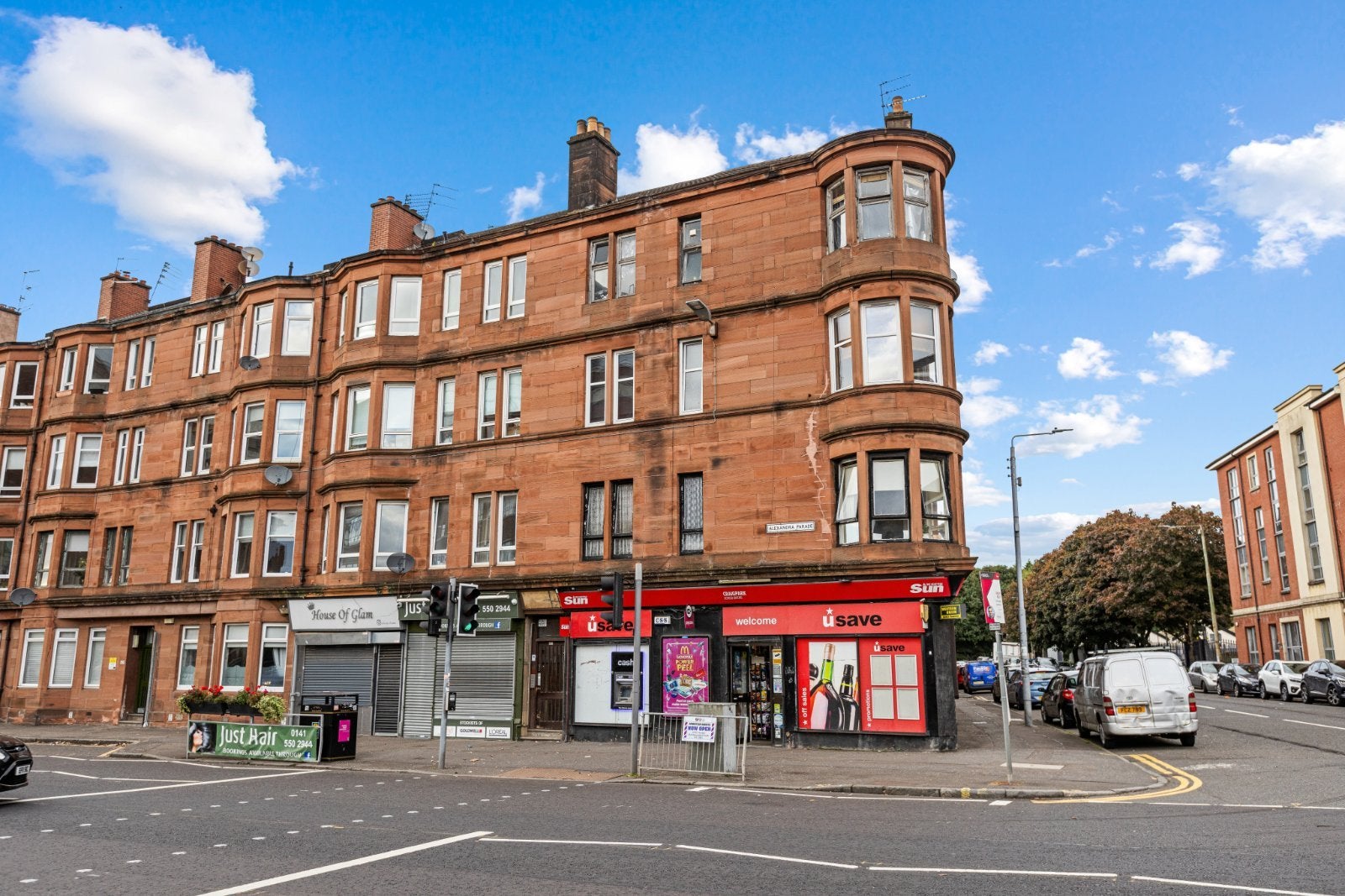 Flat Alexandra Parade in Glasgow