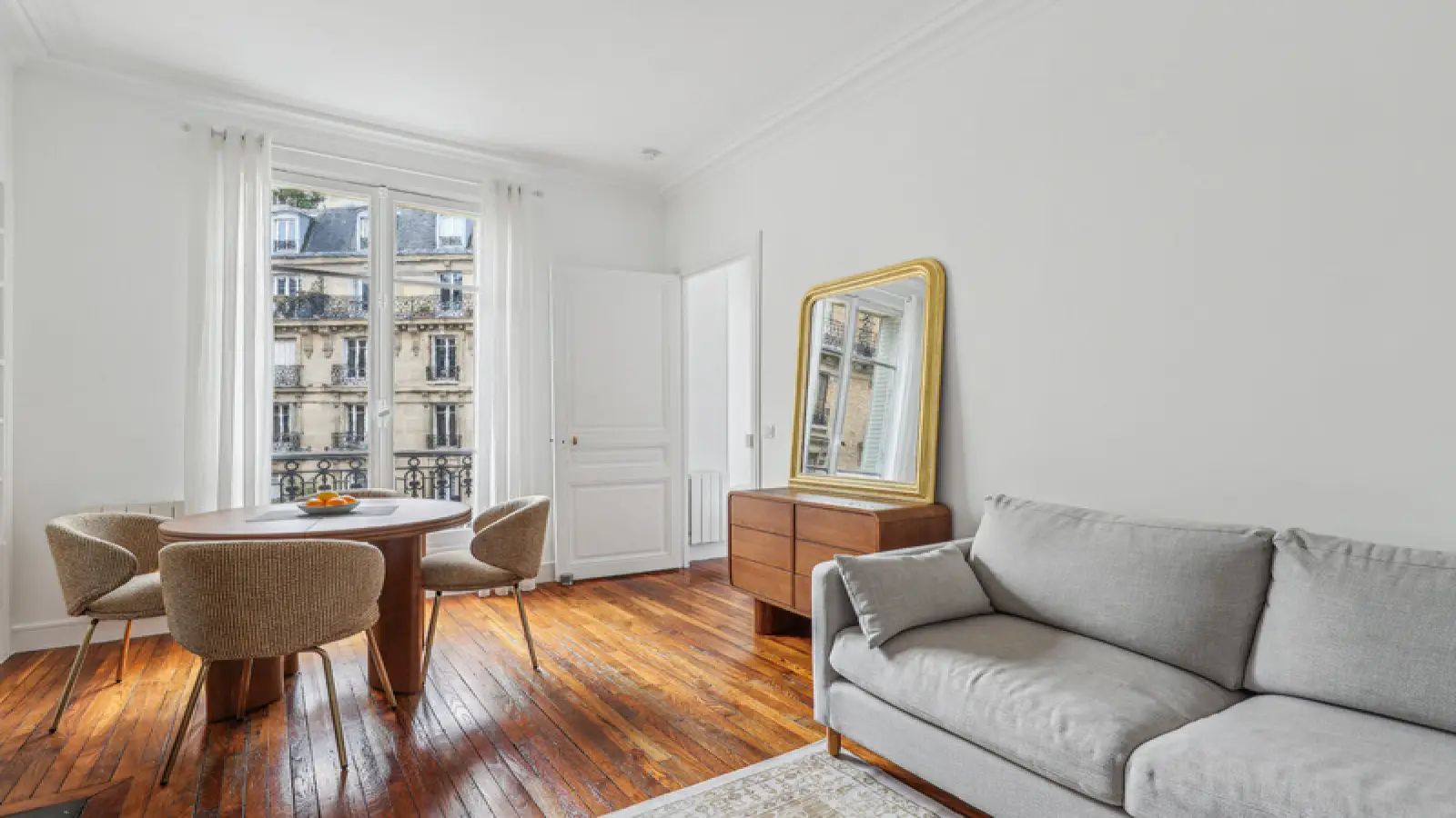 Appartement Rue Leneveux à Paris