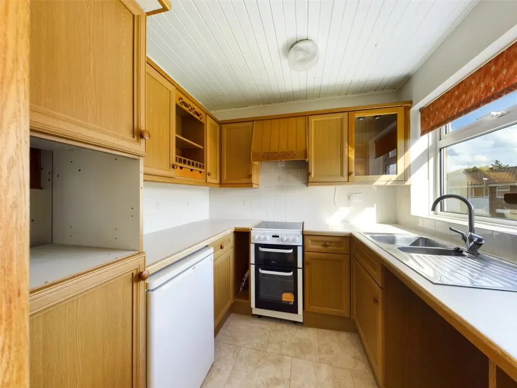 Flat Golden Vale in Tewkesbury