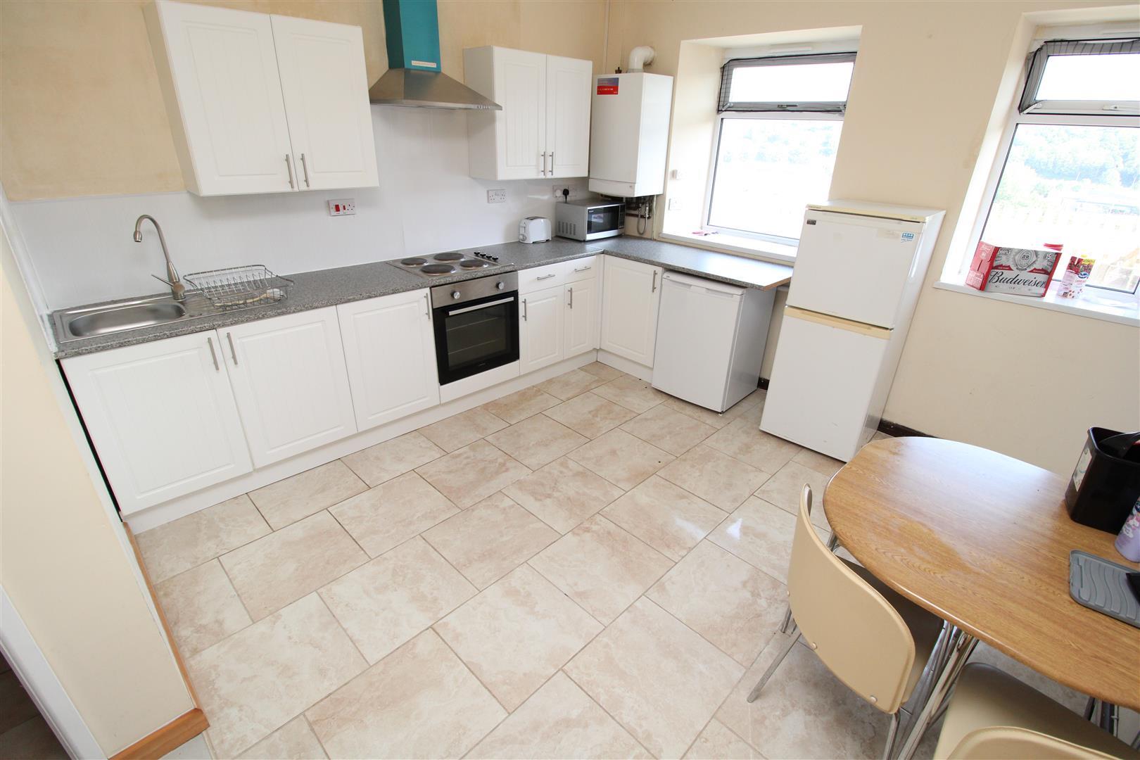 Flat Laura Street in Pontypridd