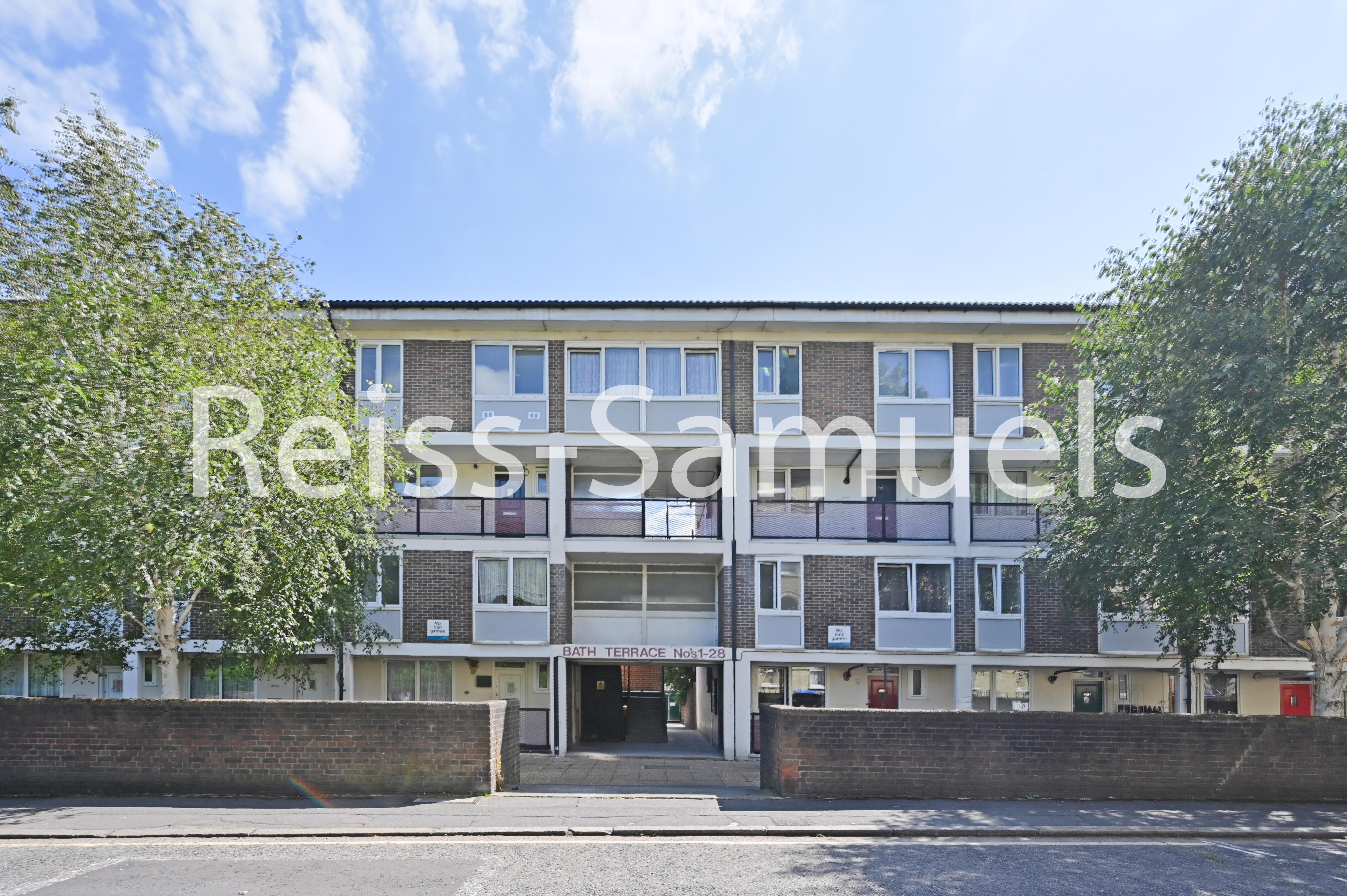Flat Bath Terrace in Greater London