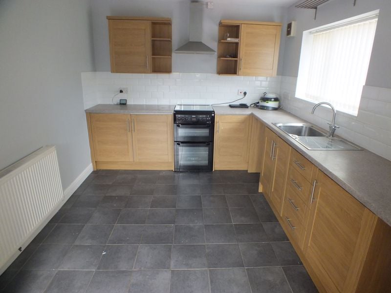 House Newbury Grove in Stoke-on-Trent
