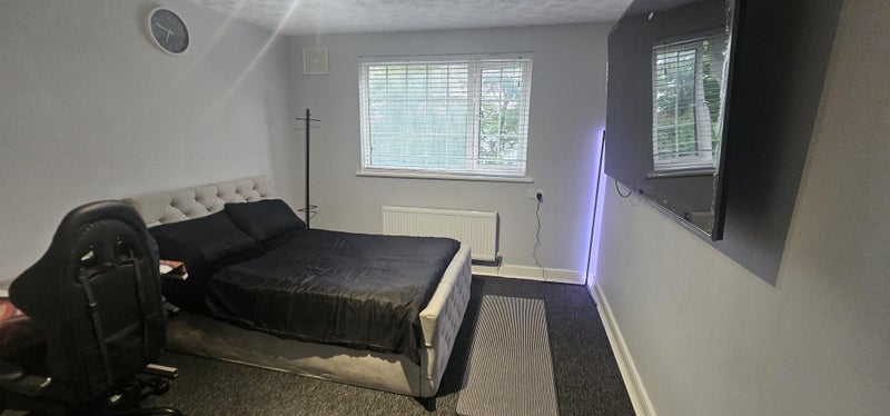 Room New Coventry Road in Birmingham