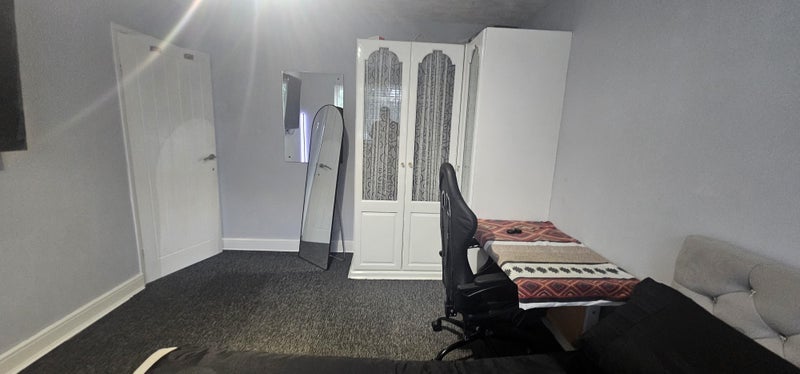 Room New Coventry Road in Birmingham