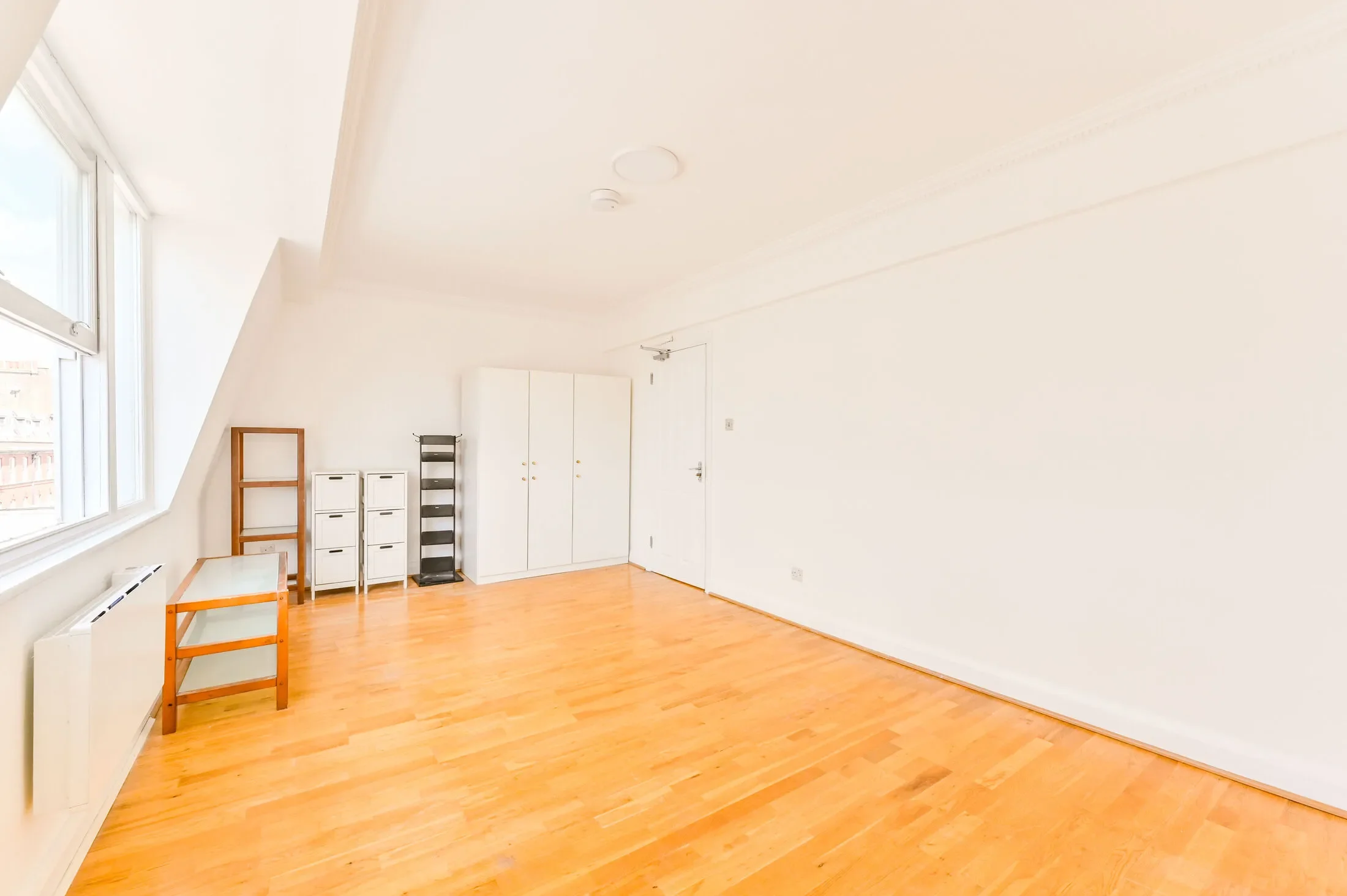 Flat Bulstrode Street in City of Westminster
