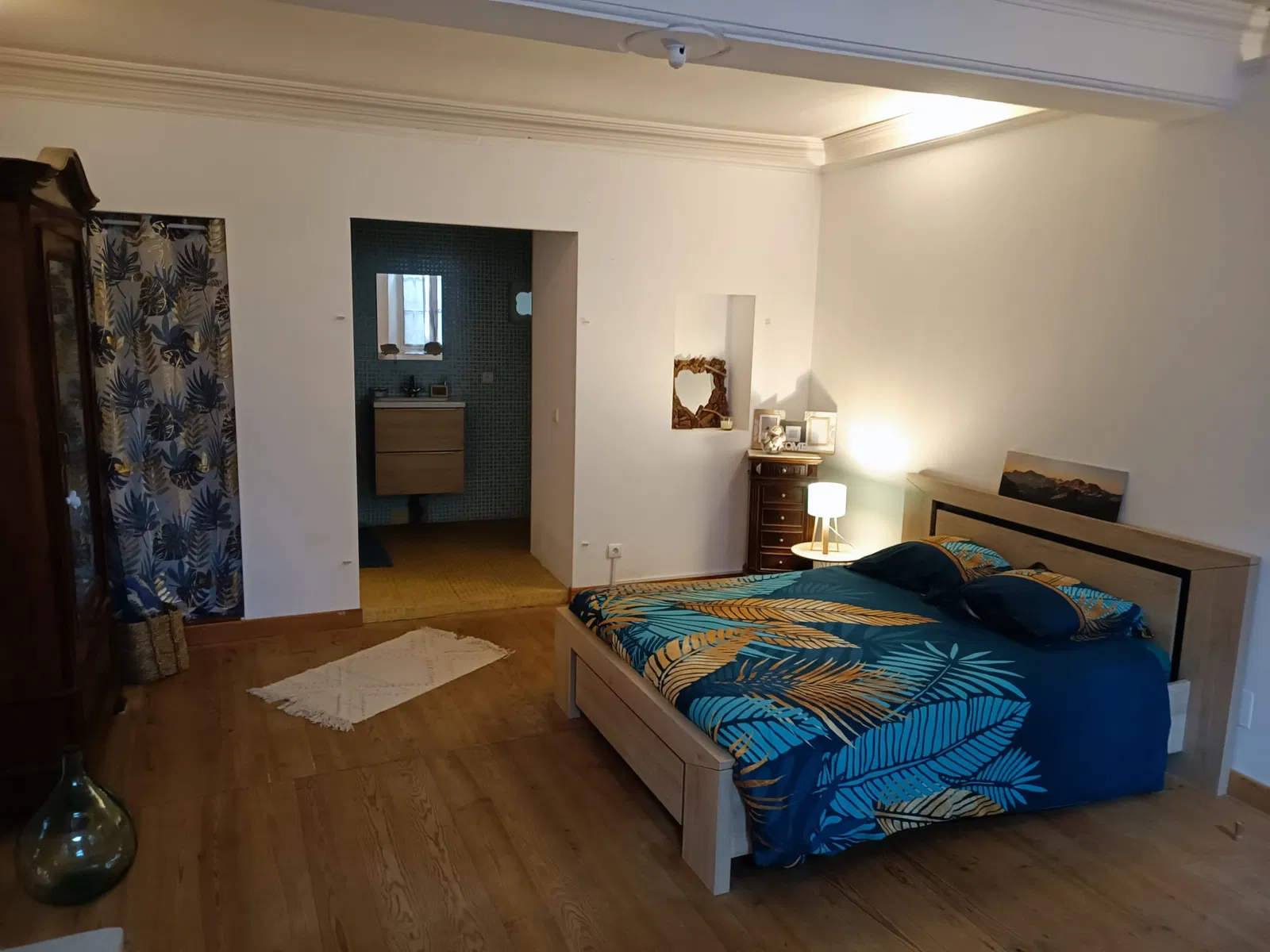 Chambre Route d'Appelle à Lacroisille