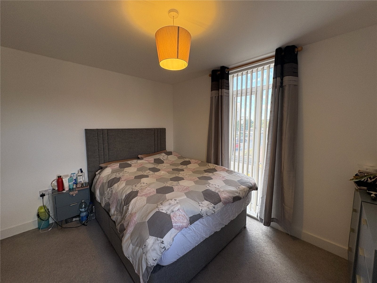 Flat Firepool Crescent in Taunton