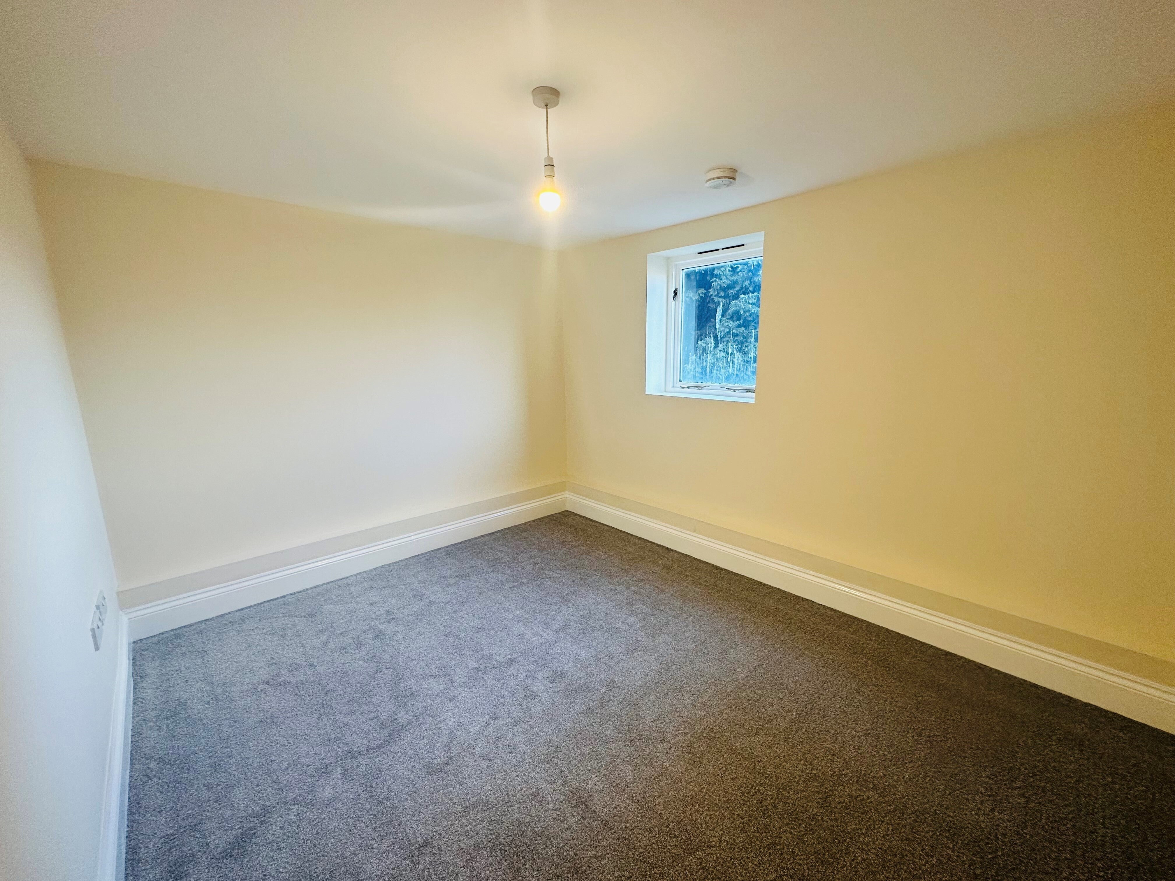 Flat Greenhill Rise in Gedling