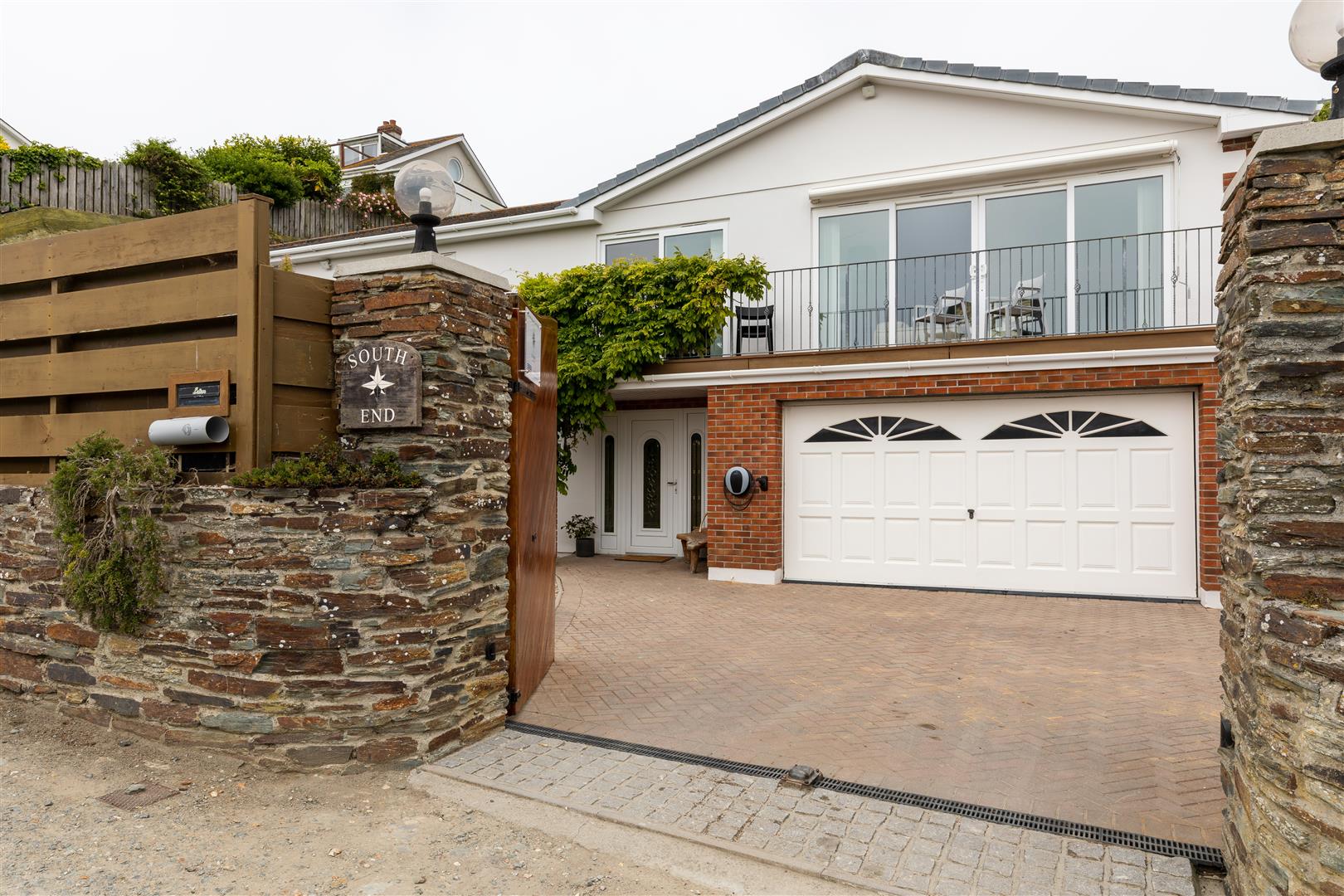 House Riverside Avenue in Newquay