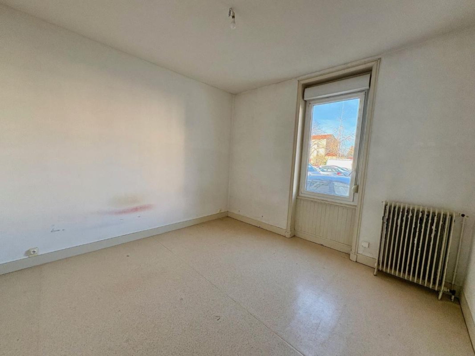Flat Rue Pierre Dupont in Roanne