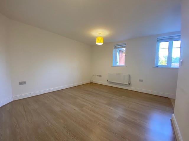 Flat Sandy Lane in Woking