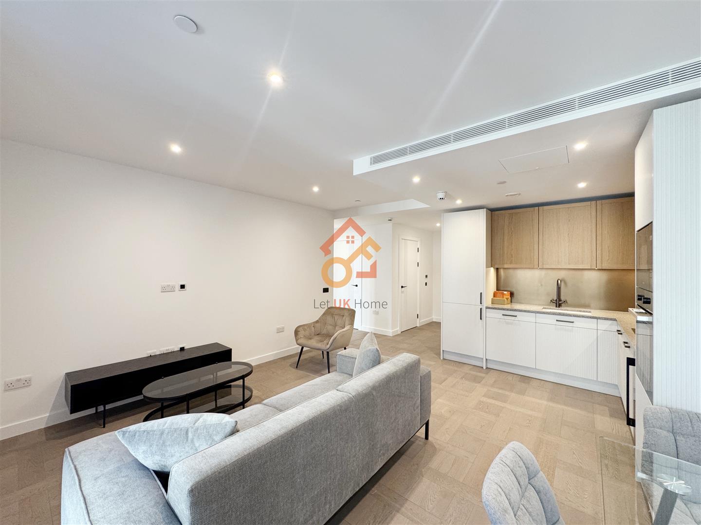 Flat Pennington Quay Walk in Greater London