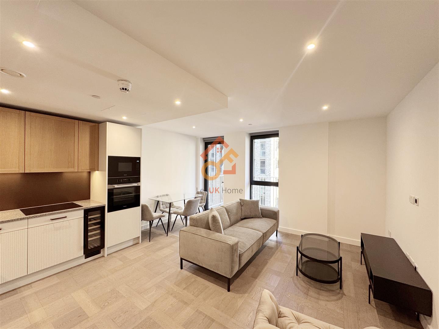 Flat Pennington Quay Walk in Greater London