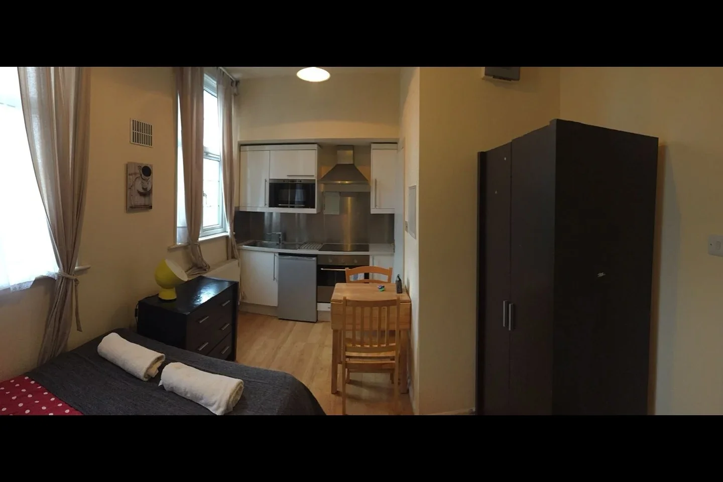 Flat Brondesbury Park in Greater London