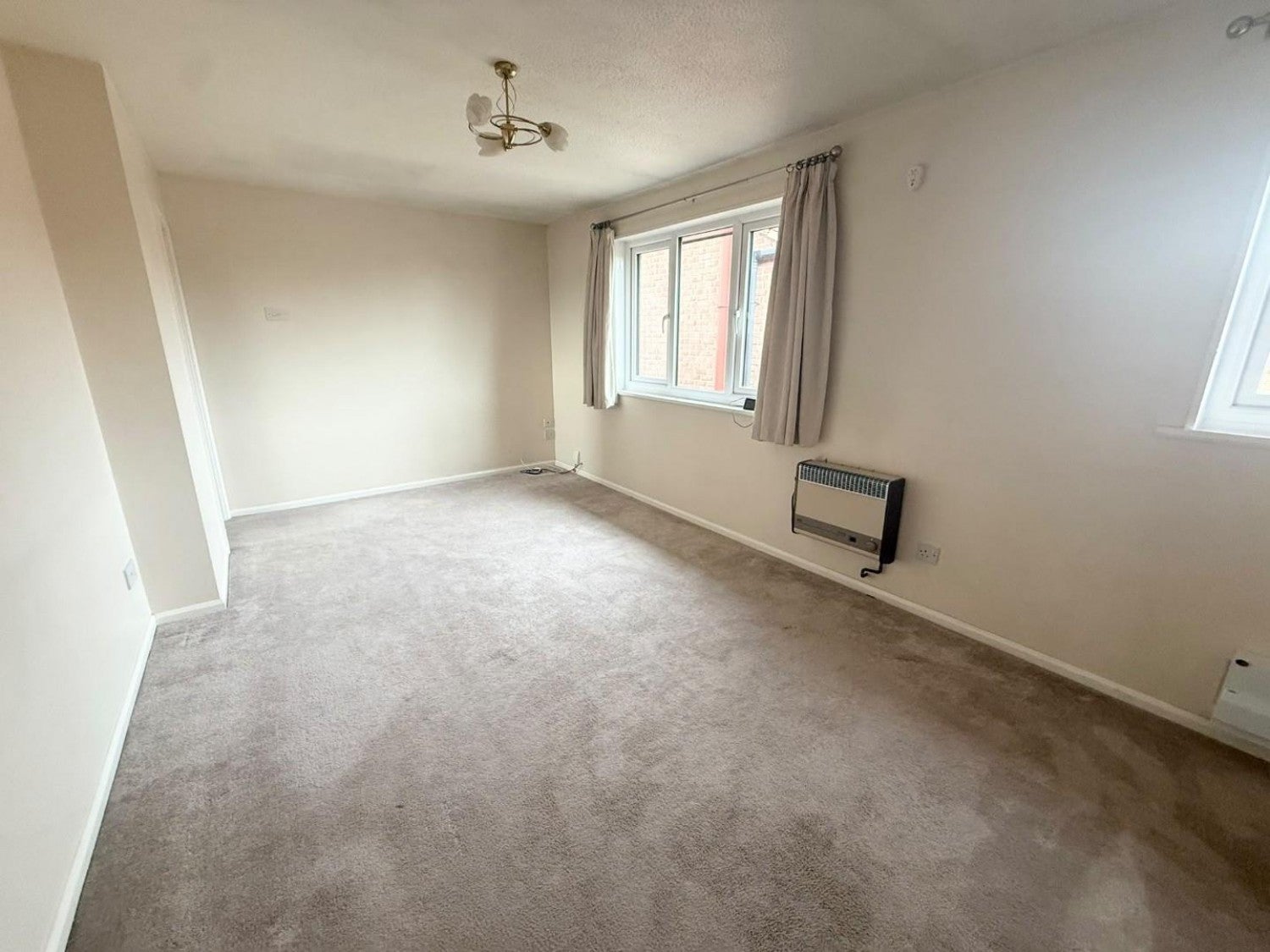 Flat Birchwood Mews in Harrogate