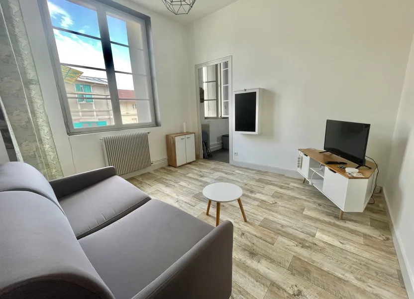 Room Rue Alsace Lorraine in Périgueux