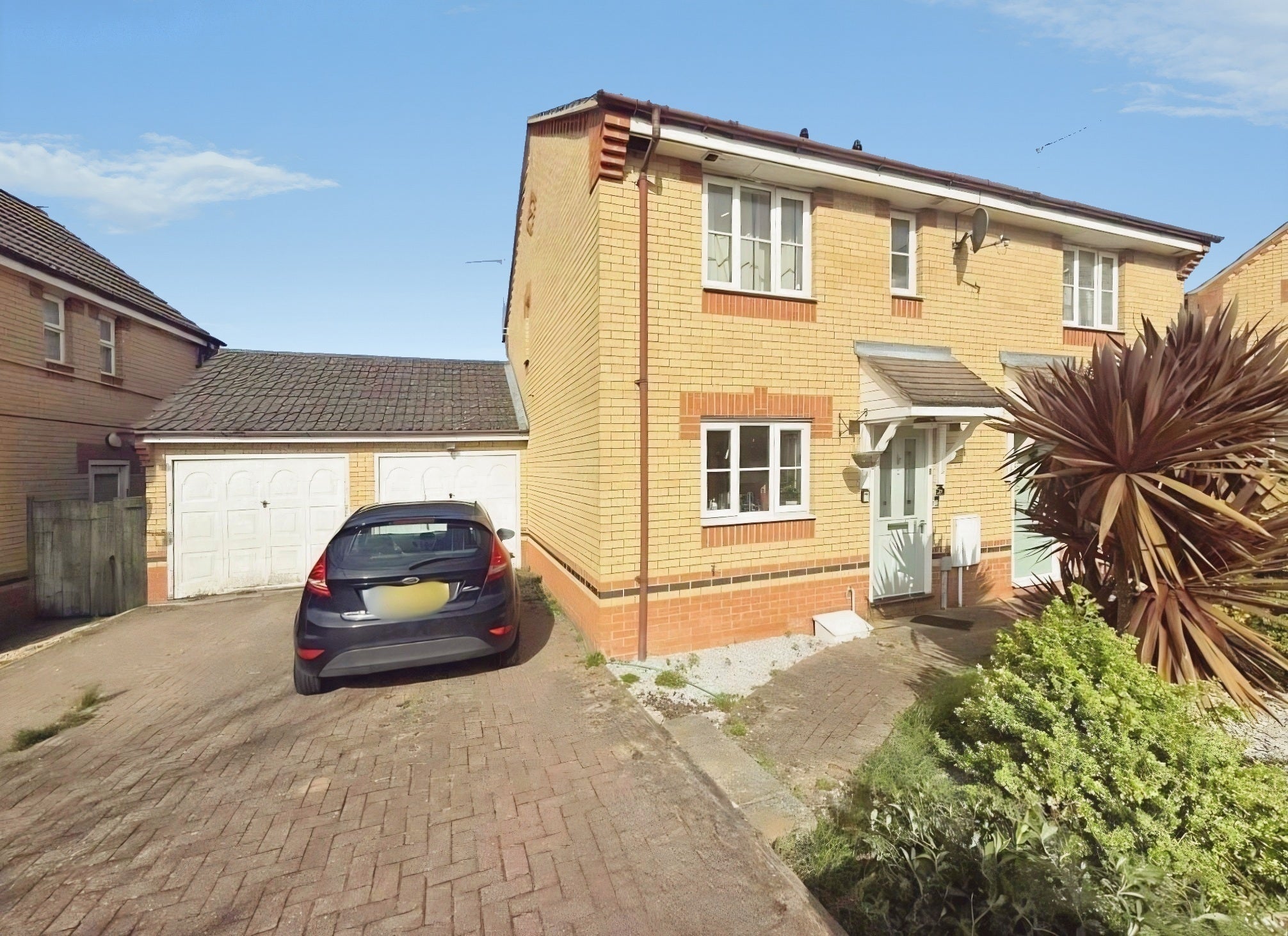 House Redwing Close in Peterborough