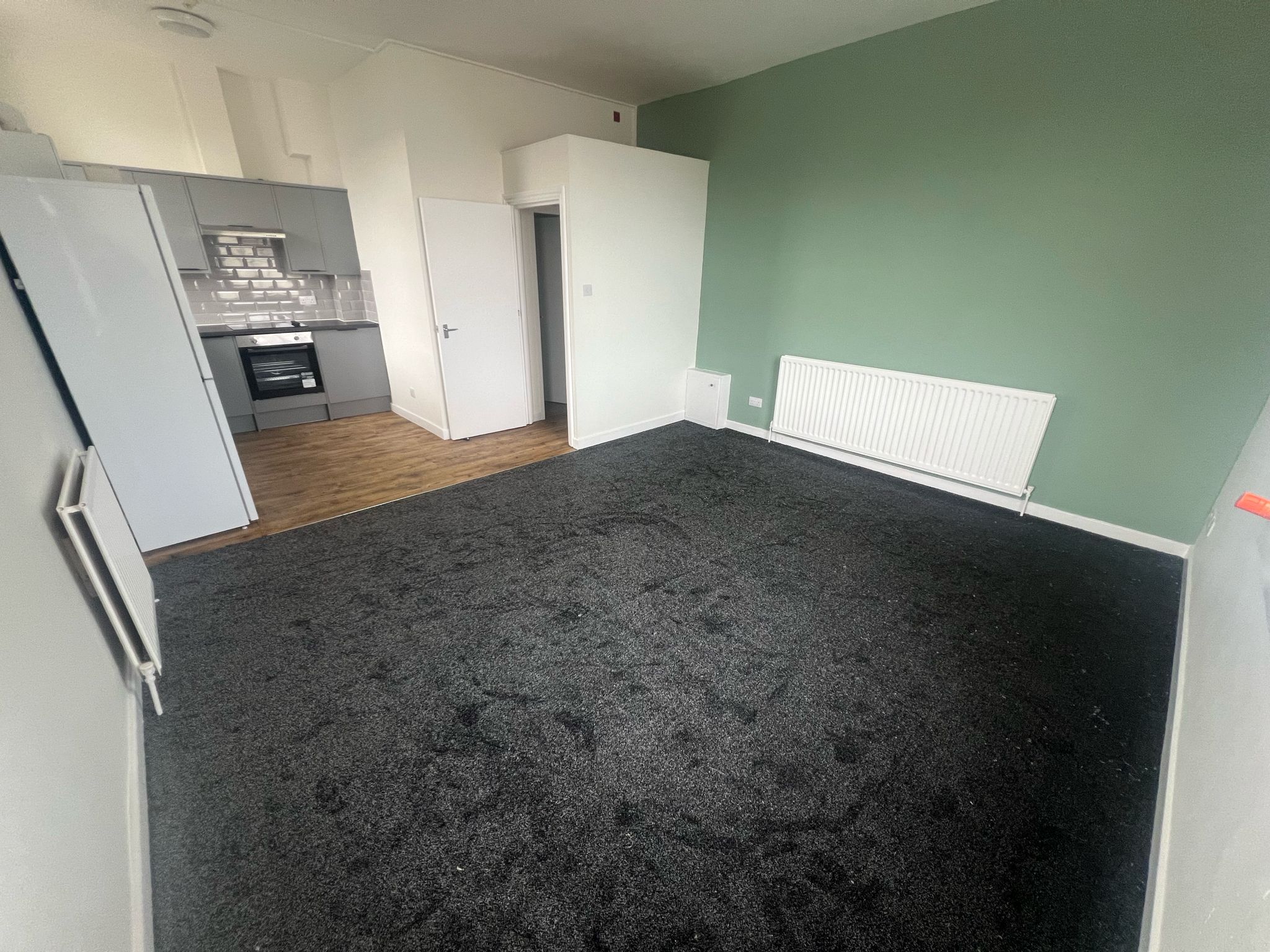 Flat Beauchamp Hill in Royal Leamington Spa