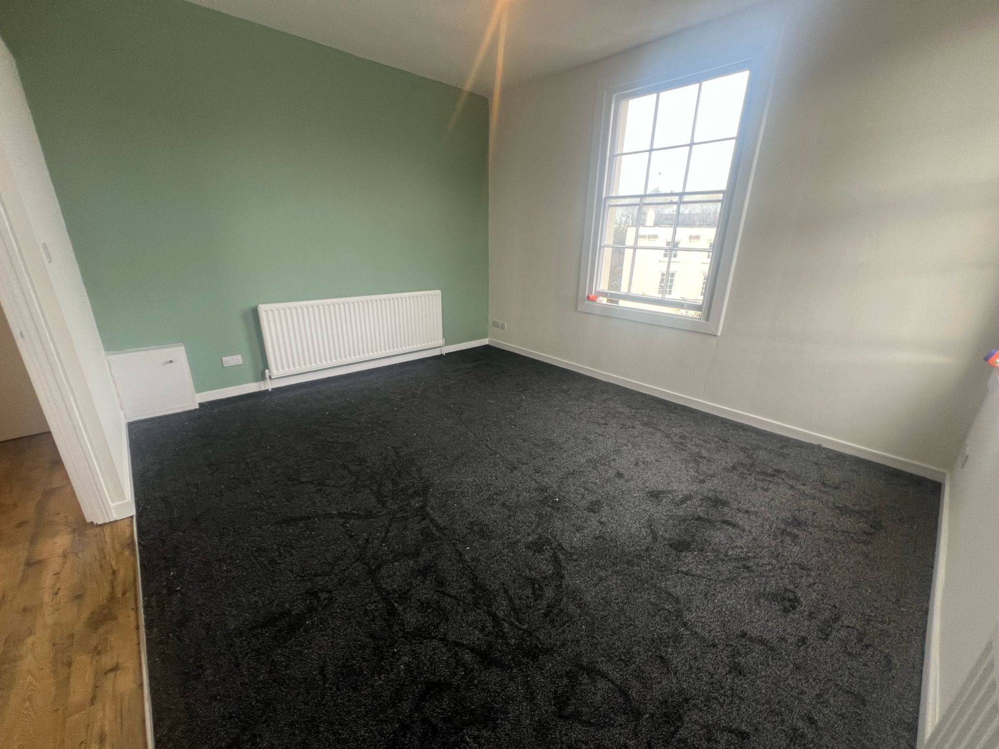 Flat Beauchamp Hill in Royal Leamington Spa