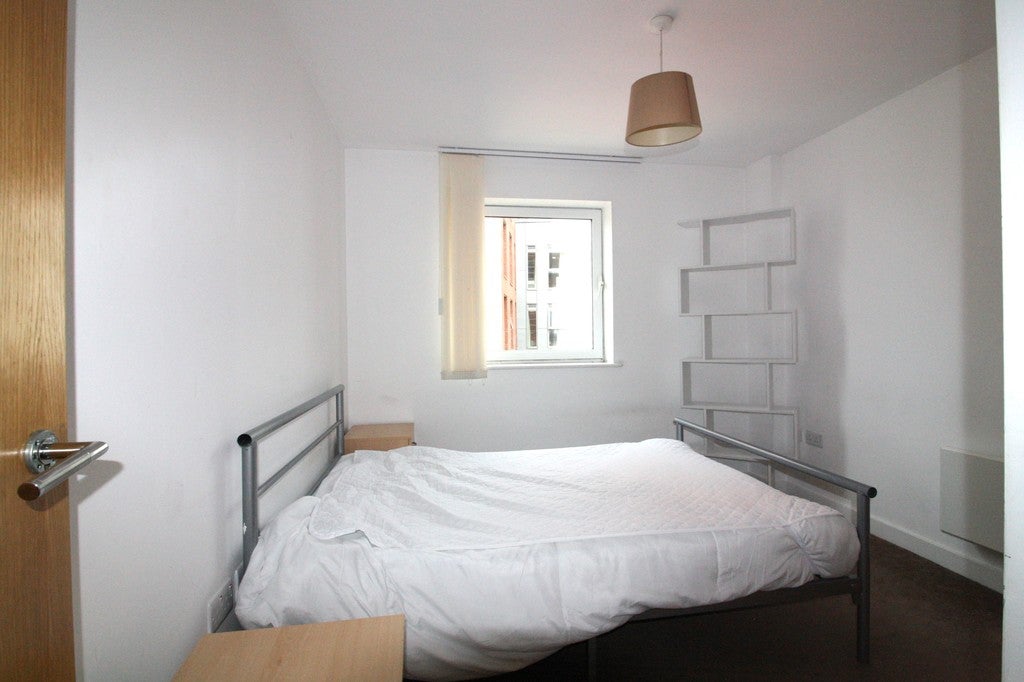 Flat St George's Close in Sheffield