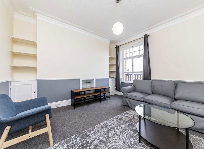 Room Avonmore Road in Greater London