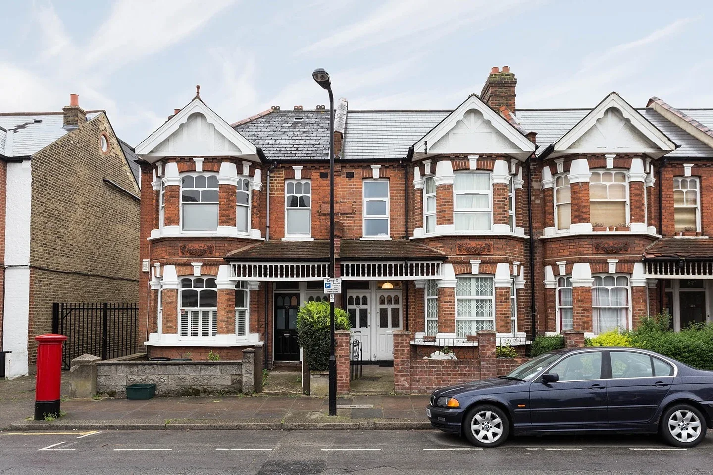 Flat Valetta Road in Greater London